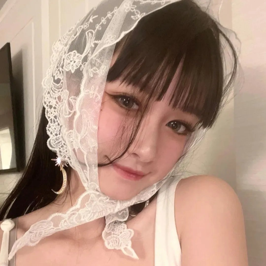 双腿之间